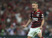 Flamengo leva punição da Conmebol por uso indevido de escudo na camisa
