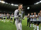 Lágrimas de alegria! Victor fala sobre aposentadoria: 'obrigado a todos'