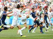 Japão perde para Polônia, mas avança com gol colombiano