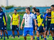 Marcelo Cabo comanda o treino do CSA
