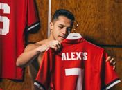 Imprensa inglesa confirma Sánchez como o jogador mais bem pago da história do futebol inglês