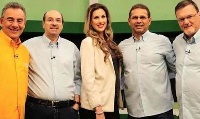Wanderley Nogueira (segundo da esquerda) deixou a TV Gazeta