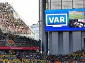 Por transparência, CBF estuda exibir lances do VAR nos telões dos estádios
