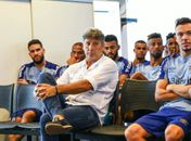 Renato fará cirurgia e fica de fora dos trabalhos no Grêmio por uma semana