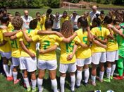 Seleção feminina Sub-20 que participará do Mundial na França