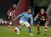De saída do Manchester City, David Silva é alvo de cinco clubes