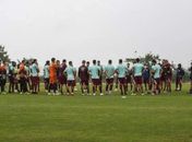 Jogadores do Fluminense em treinamento no CT Carlos Castilho