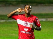 Atacante Bill “abandona” o CRB e vai atuar no futebol Ucraniano