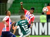 Borja explica que não festejou gols por respeito a clube do coração