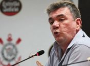 Andrés revela queda de 75% na receita do Corinthians na pandemia