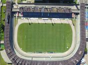 Imagem de drone mostra o Estádio Rei Pelé