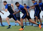 Com retorno de lesionados e reforços, Botafogo tem disputa interna no elenco