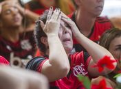 Torcedora do Flamengo sofre durante final do Mundial de Clubes