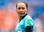 Fifa escolhe Edina Alves para apitar Mundial de Clubes no Qatar