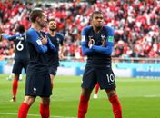 França se garante nas oitavas e põe fim ao sonho do Peru na Copa do Mundo