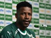 Em apresentação, Ramires diz ter vindo ao Palmeiras por influência de Felipão
