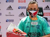 Olympiacos procurou Rafinha, mas primeira proposta salarial não agradou o jogador