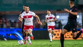No Rei Pelé, CRB vence Atlético-GO  e volta a encostar no G-6 da Série B