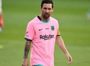 Com gols de Messi e Coutinho, Barcelona estreia uniforme rosa em amistoso contra o Girona