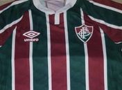 Primeiro uniforme do Fluminense produzido pela Umbro vaza nas redes sociais; veja fotos