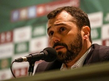 Presidente do Fluminense, Mário Bittencourt revelou a conselheiros acordo encaminhado com a Umbro
