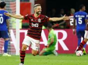 Diego comemora vaga do Flamengo na final do Mundial 
