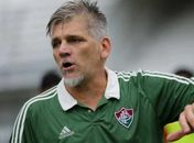 Léo Percovich segue internado Lucas Merçon / Fluminense