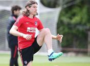 Jornal turco coloca lateral-esquerdo da seleção brasileira perto do Flamengo