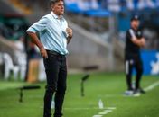 Após perder de goleada para o Flamengo, Renato Gaúcho ataca Inter e Galhardo