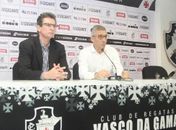 Vasco demite Alexandre Faria após torcida protestar contra dirigente em São Januário