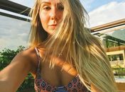 Carolina Portaluppi aparece novamente nas redes sociais e mostra biquíni novo