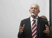"A crise vai abater muita gente", avaliou o vice do executivo coral
