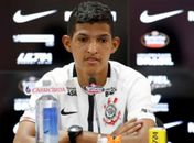 Reforço do Corinthians vai bem em  treinos, mas ainda demora a estrear