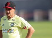 ‘Quero que meus jogadores tenham respeito aos adversários’, diz Carpegiani, do Flamengo