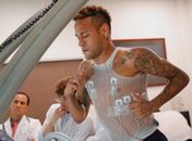 Ex-goleiro do PSG diz que Neymar tem menos carisma do que Ibra e alfineta diretoria