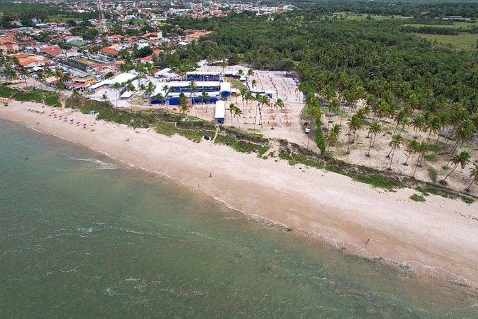 Visão aérea do último Macena Open em agosto na Praia do Francês 