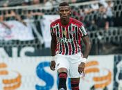 Arboleda sofre assalto no Guarujá