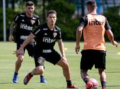 São Paulo monitora situação de Hernanes e Everton