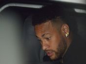PSG quer 300 milhões de euros para liberar Neymar