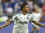 Dudu nega que esteja namorando com Munik Nunes, campeã do "BBB"