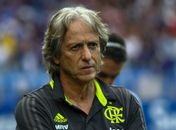 Após vitória do Flamengo, Jesus desabafa sobre tratamento que recebe dos técnicos brasileiros: 'Mentes fechadas'