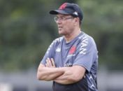 Luxemburgo admite rebaixamento do Vasco, lembra jogo 'sub judice' e se diz 'à disposição para a reconstrução'
