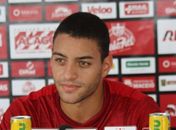 Felipe Ferreira espera grande jogo do CRB diante do Paraná dentro de casa