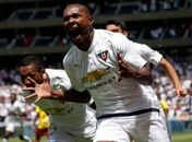 Mais perto! Negociação entre Vasco e atacante é considerada avançada