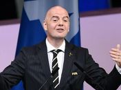 Presidente da FIFA critica o uso do VAR em alguns países