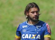 Empresário confirma negociação do Inter com Rafael Sóbis, que é cotado em Ceará e Fortaleza