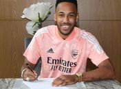Acabou a novela: Aubameyang renova por mais três anos com o Arsenal
