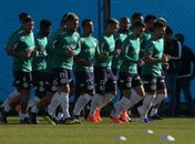 Após viagem complicada, Palmeiras treina em Mendoza para jogo da Libertadores