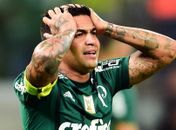Preocupado, Cuca assume culpa e põe foco em torneios eliminatórios