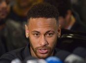 Polícia decide não indiciar Neymar por estupro e agressão